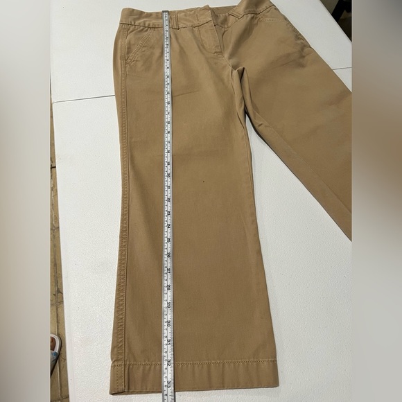 J crew pants Khaki shorts size 8 with 4 pockets 100%cotton - Picture 4 of 7